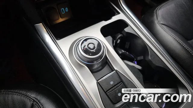 Ford Explorer 2020 — фото 12