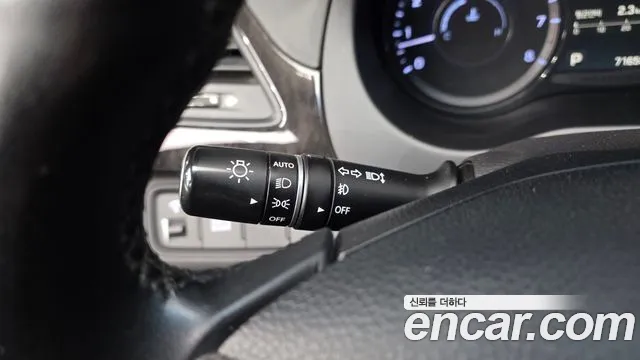 Hyundai Grandeur 2016 — фото 17