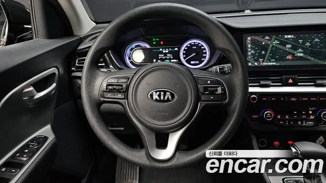 Kia Niro 2020 — фото 13