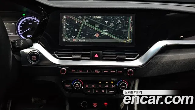 Kia Niro 2020 — фото 14