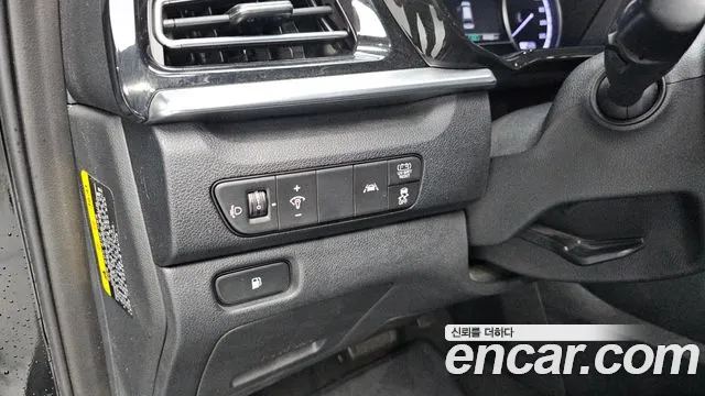 Kia Niro 2020 — фото 18