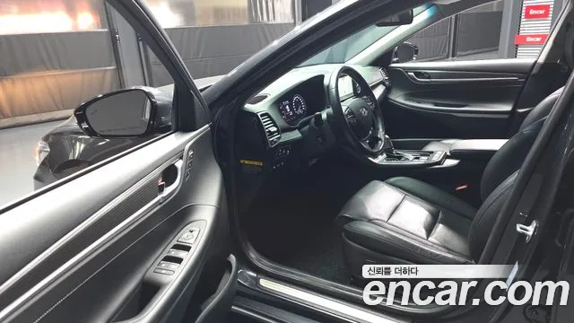 Hyundai Grandeur 2018 — фото 13
