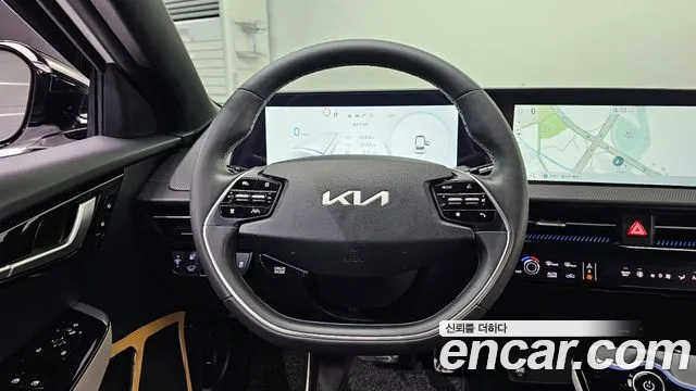 Kia EV6 2024 — фото 13