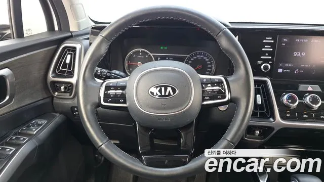 Kia Sorento 2021 — фото 13