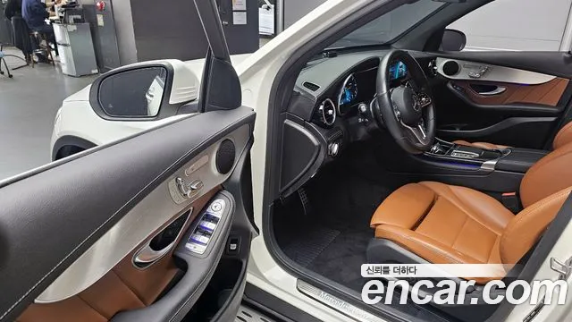 Mercedes-Benz GLC-Class 2021 — фото 10