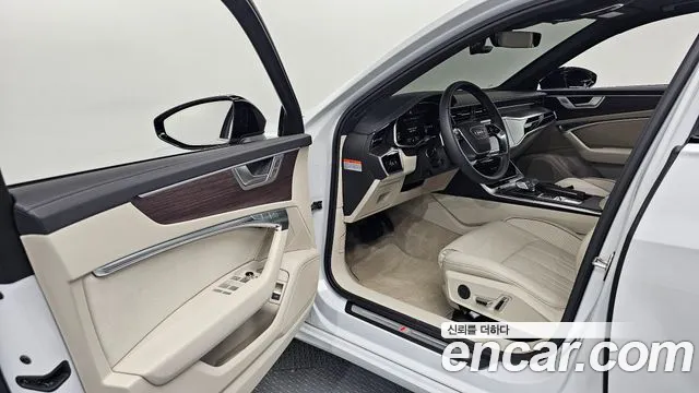 Audi A6 2025 — фото 10