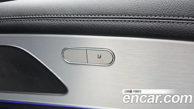 Mercedes-Benz GLE-Class 2021 — фото 18