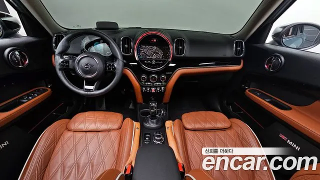 Mini Countryman 2022 — фото 10