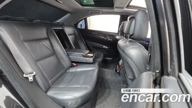 Mercedes-Benz S-Class 2010 — фото 19