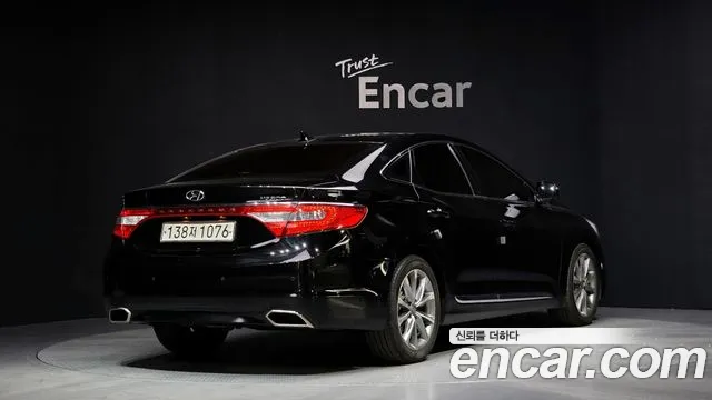 Hyundai Grandeur 2015 — фото 2