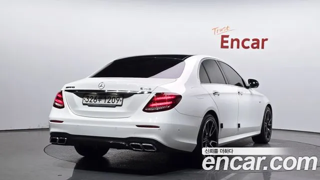Mercedes-Benz E-Class 2018 — фото 1