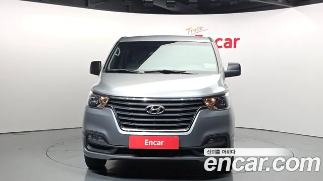 Hyundai Starex 2020 — фото 3