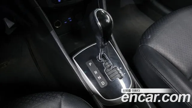 Hyundai Accent 2015 — фото 9