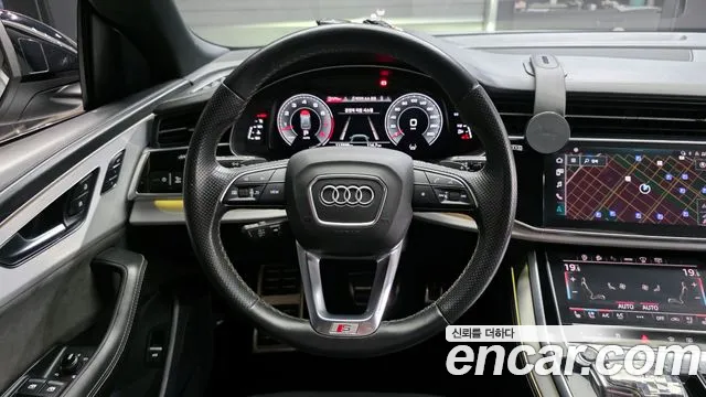 Audi Q8 2021 — фото 13