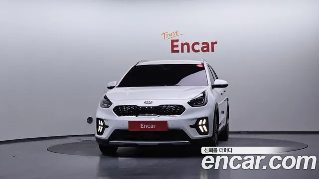 Kia Niro 2020 — фото 3