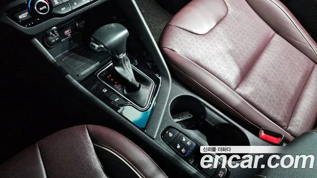 Kia Niro 2020 — фото 12