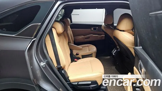 Kia Sorento 2021 — фото 11