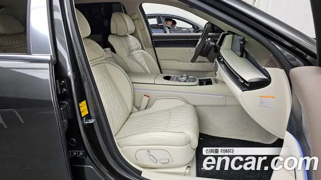 Genesis G90 2025 — фото 17