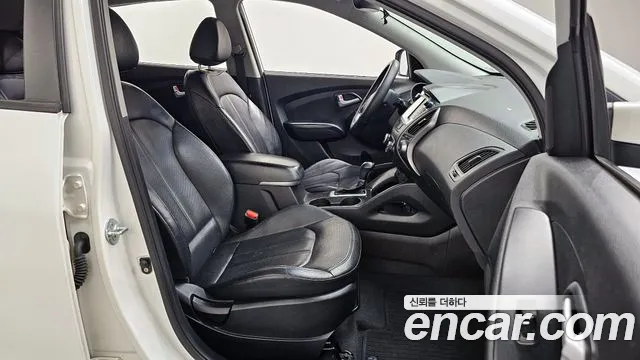 Hyundai Tucson 2014 — фото 10
