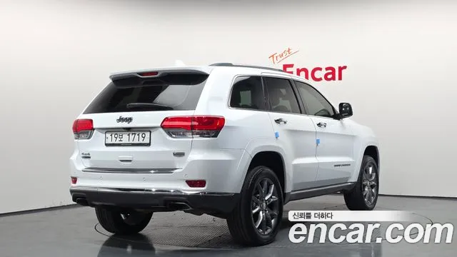 Jeep Cherokee 2015 — фото 2