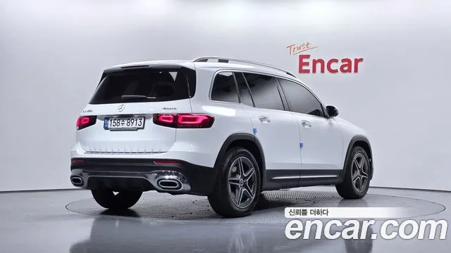 Mercedes-Benz GLB-Class 2021 — фото 2