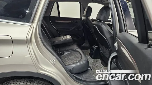 BMW X1 2021 — фото 18