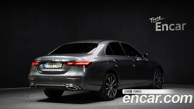Mercedes-Benz E-Class 2021 — фото 2