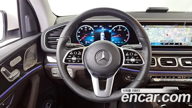 Mercedes-Benz GLE-Class 2022 — фото 13