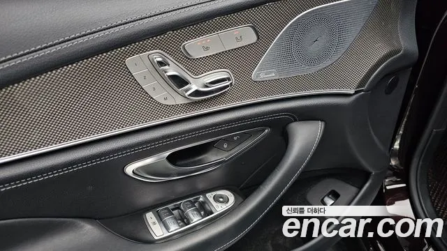 Mercedes-Benz CLS-Class 2019 — фото 18