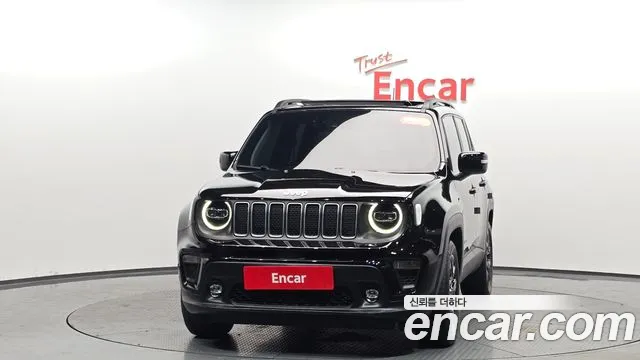 Jeep Renegade 2023 — фото 2