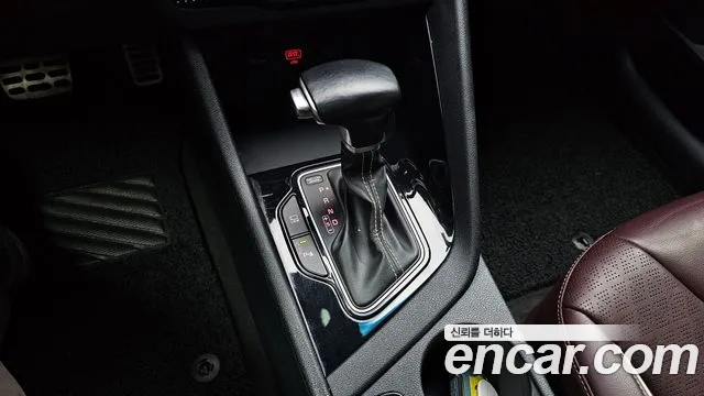 Kia Niro 2020 — фото 9