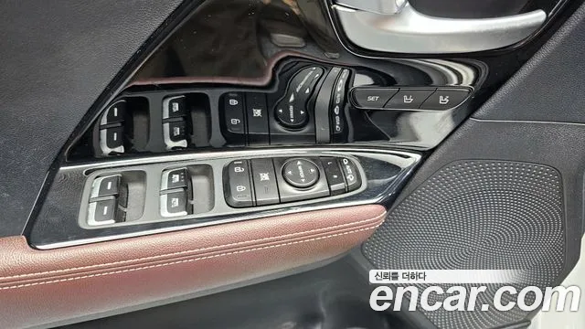 Kia Niro 2020 — фото 14