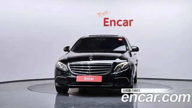 Mercedes-Benz E-Class 2018 — фото 3