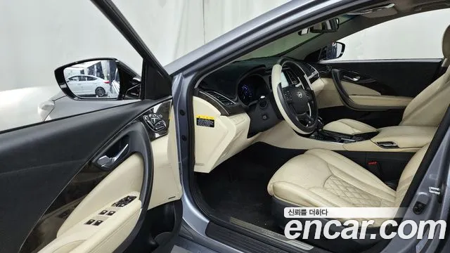 Hyundai Aslan 2015 — фото 13