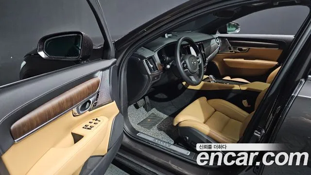 Volvo S90 2023 — фото 13