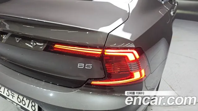 Volvo S90 2023 — фото 9