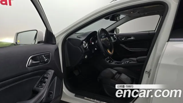 Mercedes-Benz GLA-Class 2019 — фото 13