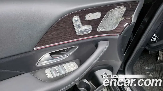 Mercedes-Benz GLE-Class 2022 — фото 17