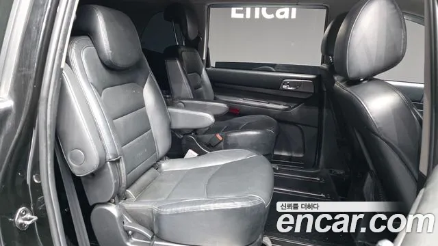KG_Mobility_Ssangyong KORANDO 2017 — фото 12