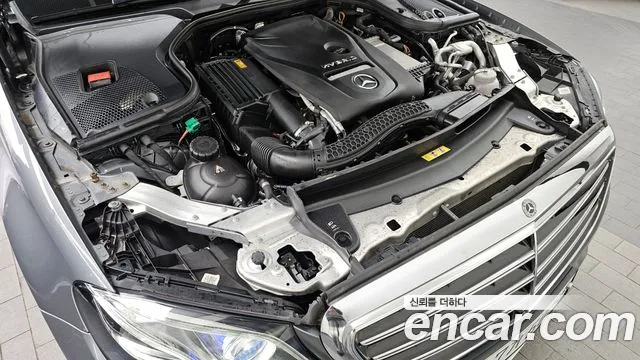 Mercedes-Benz E-Class 2019 — фото 6