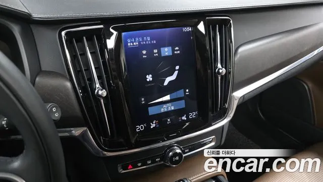 Volvo V90 2019 — фото 16