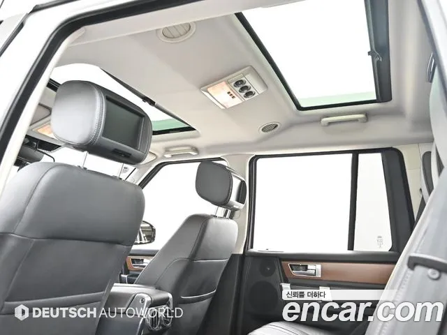Land Rover Discovery 2016 — фото 18
