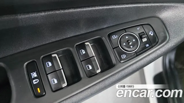 Hyundai Santafe 2020 — фото 12