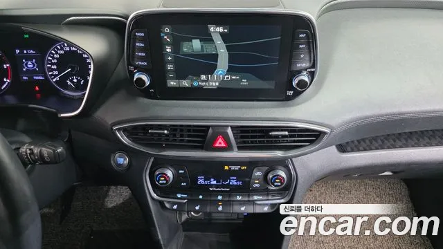 Hyundai Santafe 2020 — фото 15