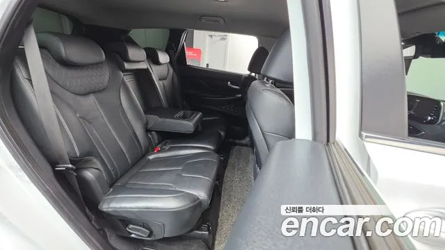 Hyundai Santafe 2020 — фото 19