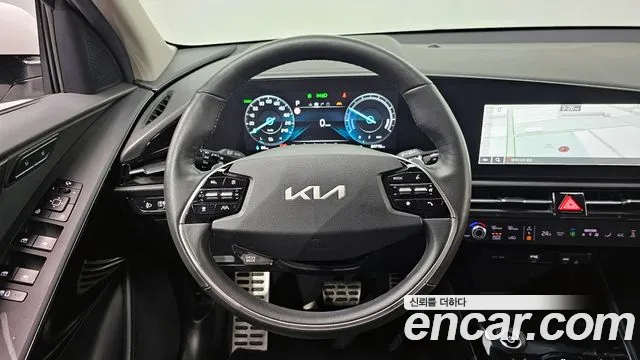 Kia Niro 2024 — фото 13