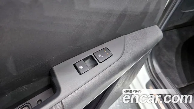 Kia Niro 2024 — фото 18