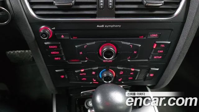 Audi A4 2012 — фото 17
