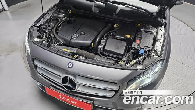 Mercedes-Benz GLA-Class 2016 — фото 6