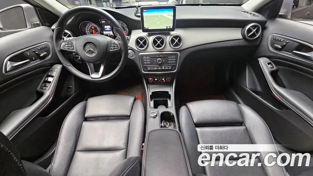 Mercedes-Benz GLA-Class 2016 — фото 7